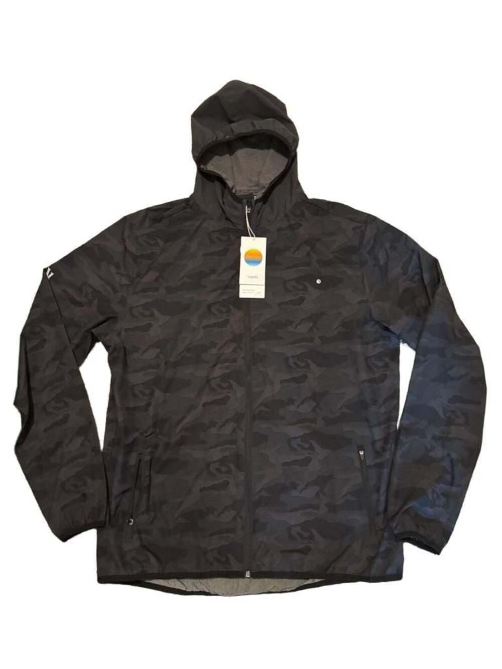 Vuori Men's Outdoor Trainer Shell Jacket in Black Camo